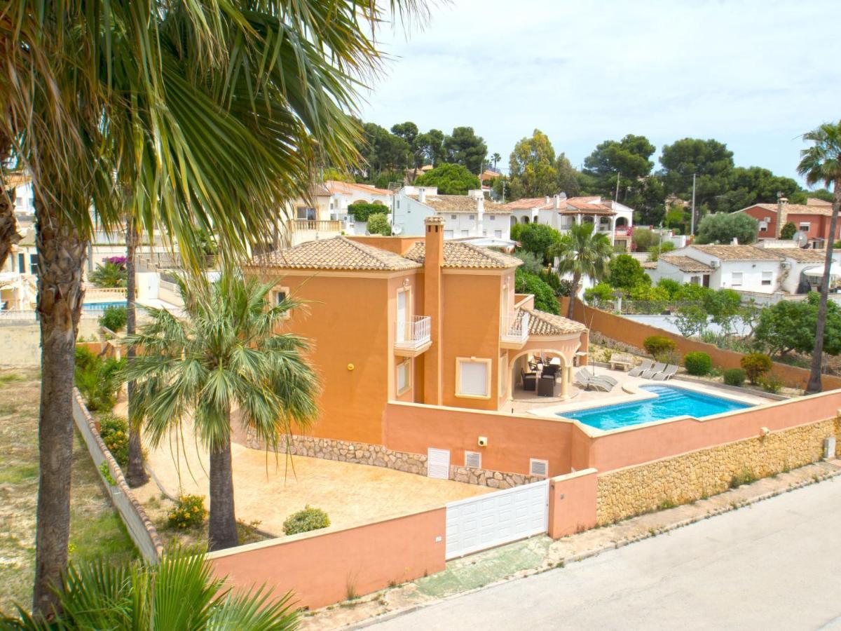 Villa Nadaltenis By Interhome Calp Exterior foto