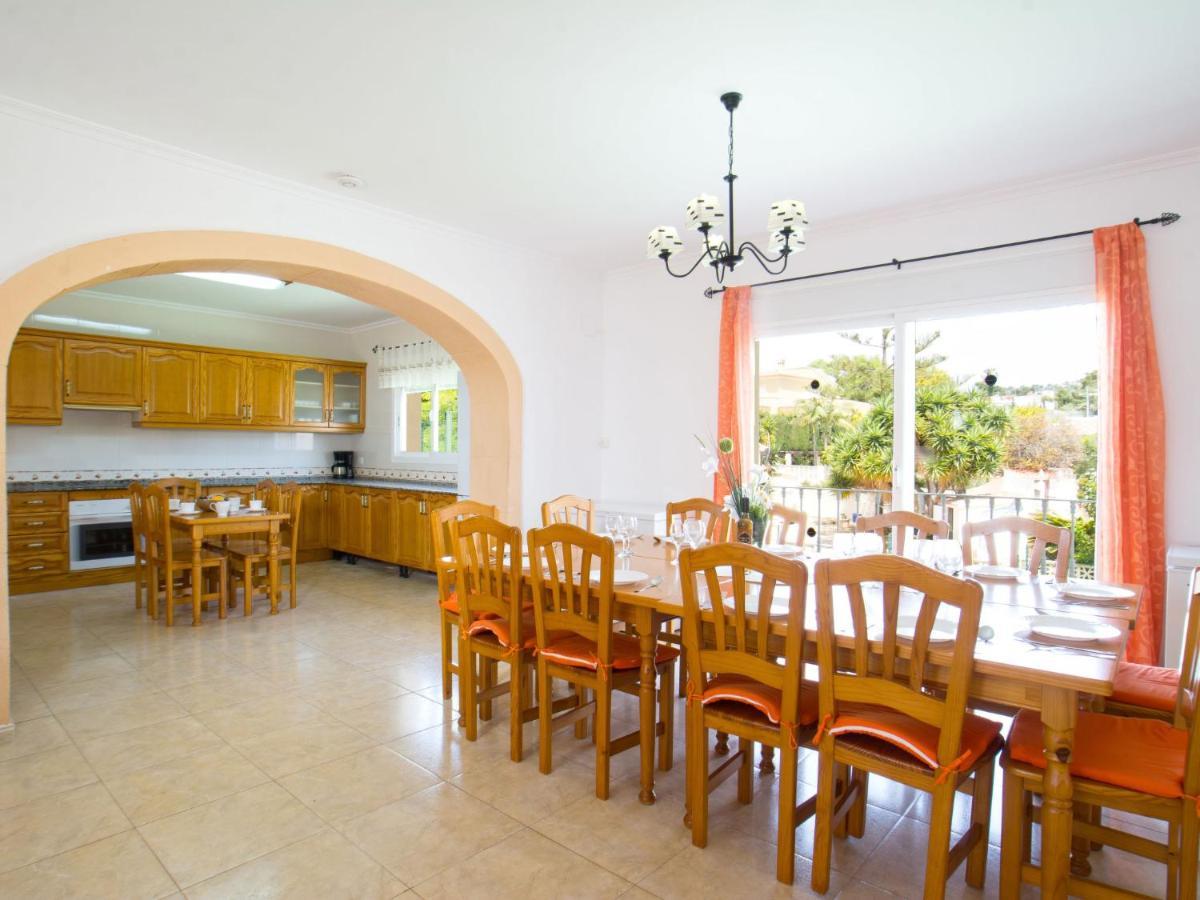 Villa Nadaltenis By Interhome Calp Exterior foto